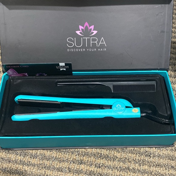 Sutra Hair Straightener - Picture 1 of 8